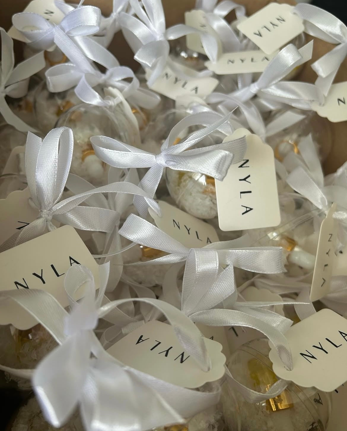 NYLA BAUBLE